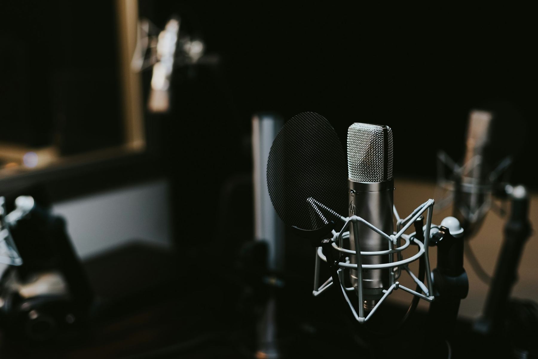 Illustration du format : micro de studio